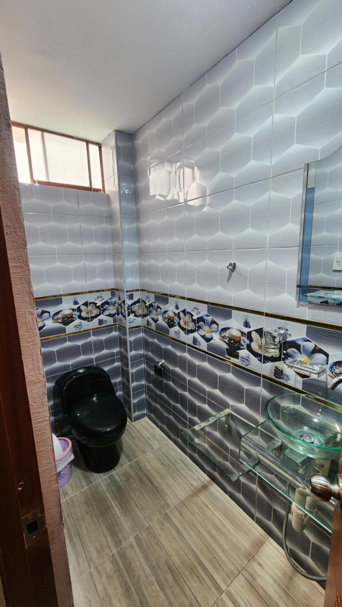 Transfer Vip Hostel Lima Bagian luar foto