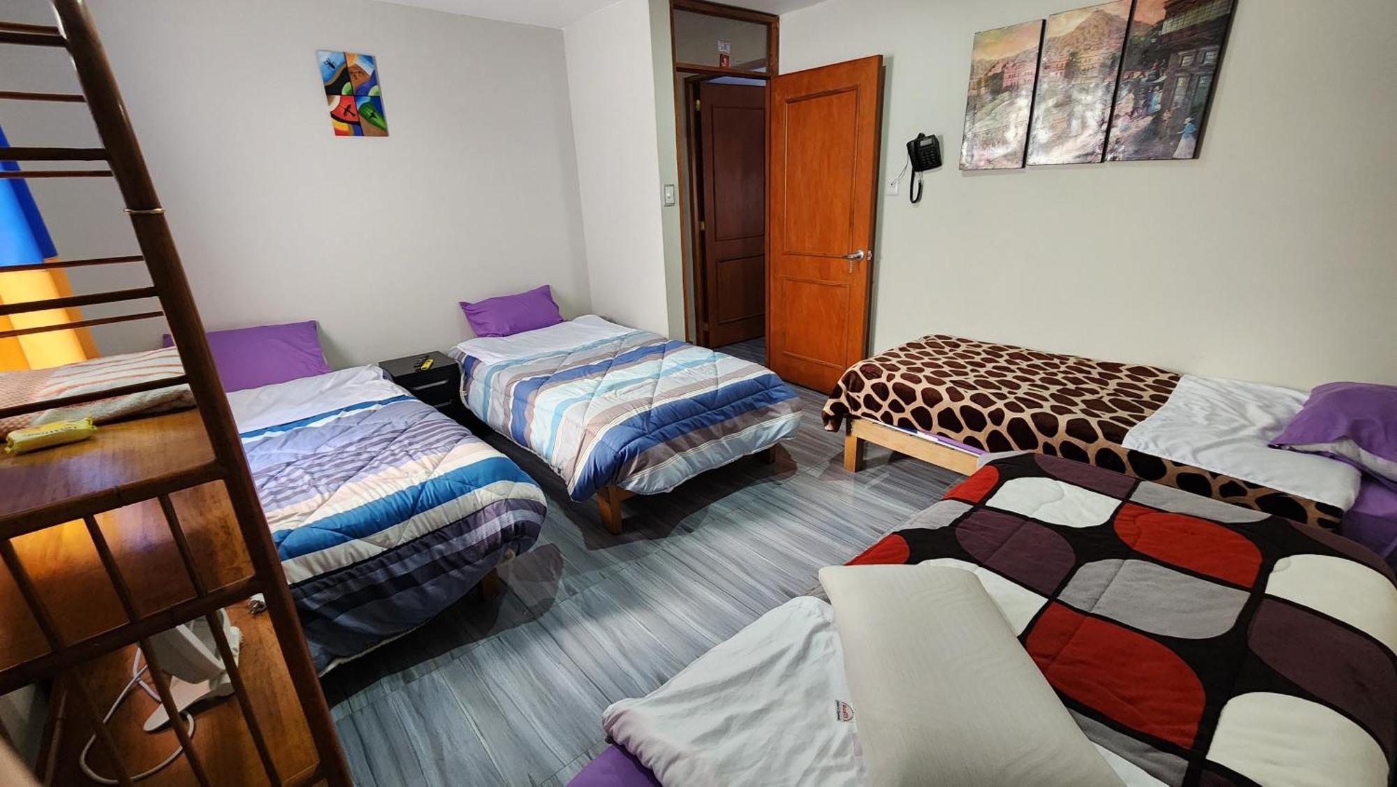 Transfer Vip Hostel Lima Bagian luar foto