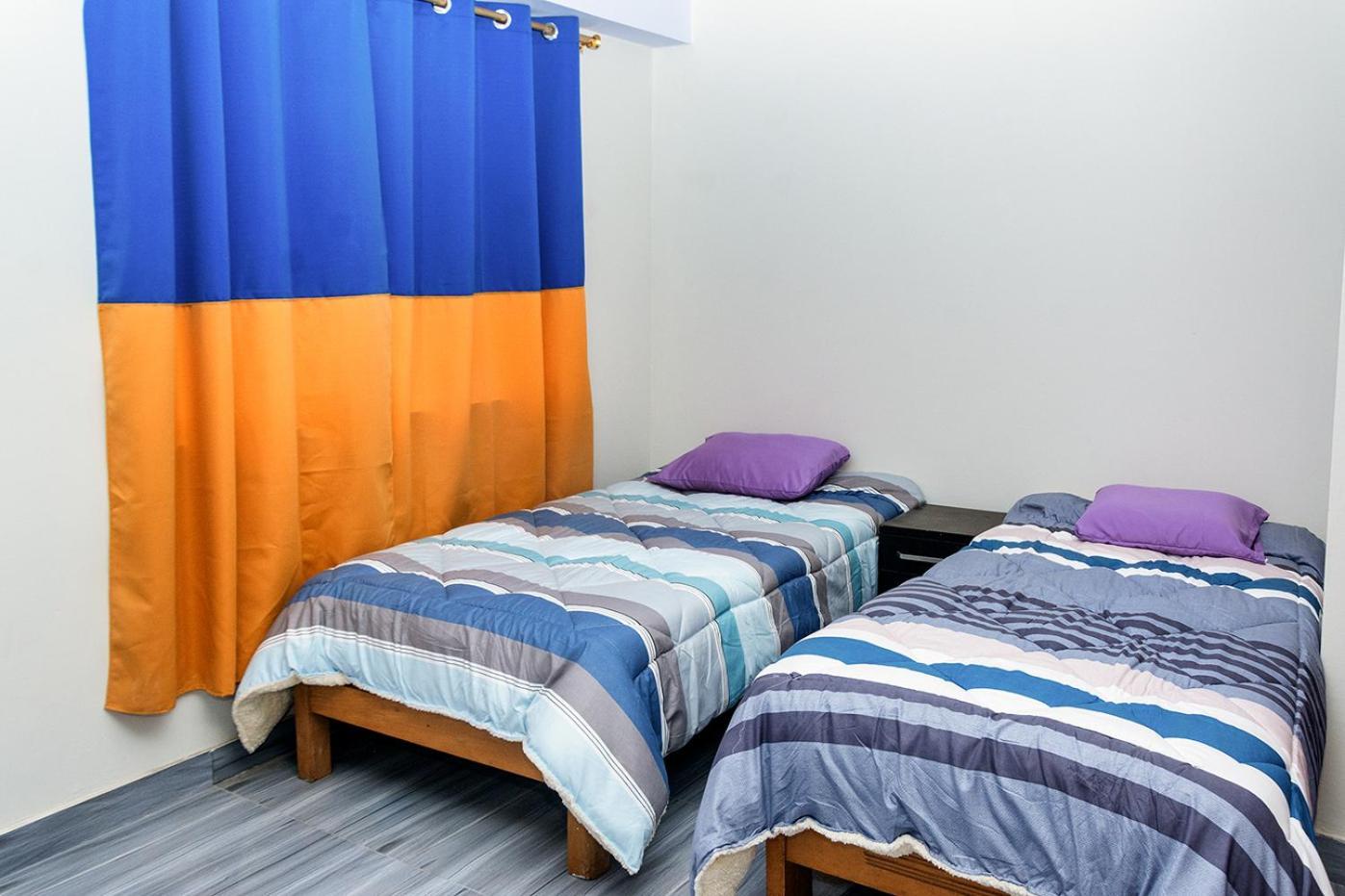 Transfer Vip Hostel Lima Bagian luar foto
