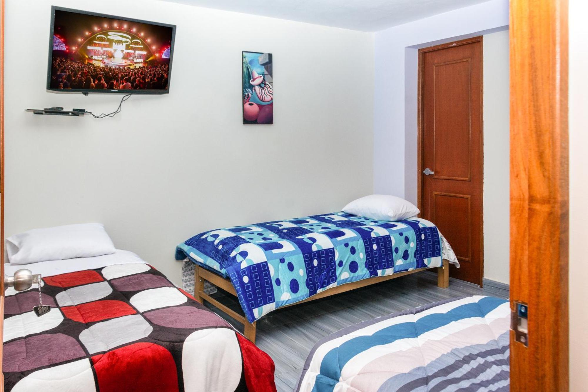 Transfer Vip Hostel Lima Bagian luar foto